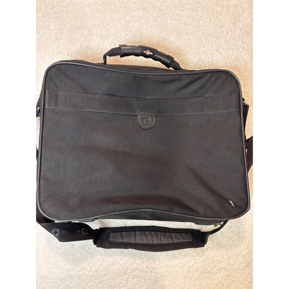 Swissgear Black Laptop Messenger Bag With Adjustable Strap & Multiple Pockets - Picture 9 of 9